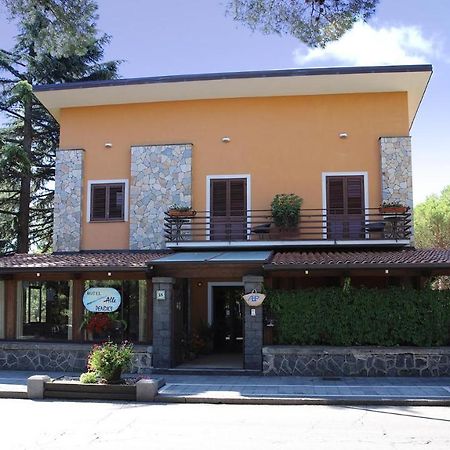 Hotel Alle Pendici Nicolosi Bagian luar foto