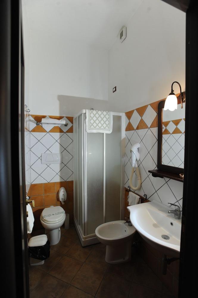 Hotel Alle Pendici Nicolosi Bagian luar foto