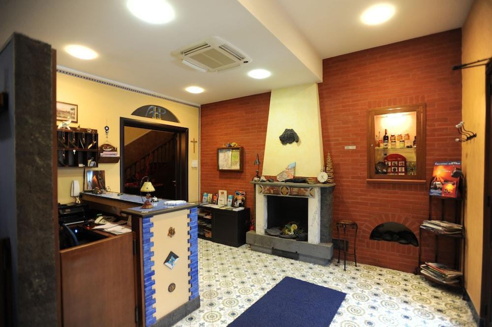 Hotel Alle Pendici Nicolosi Bagian luar foto
