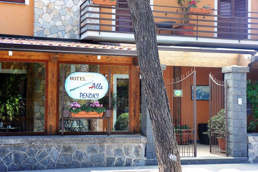 Hotel Alle Pendici Nicolosi Bagian luar foto