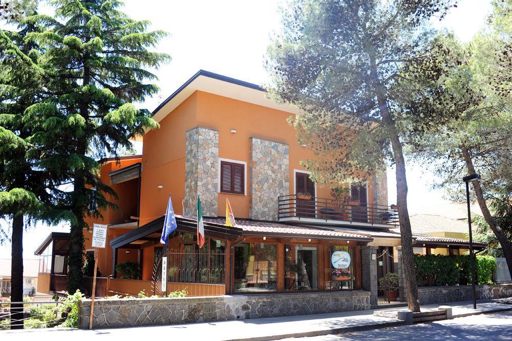 Hotel Alle Pendici Nicolosi Bagian luar foto